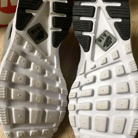 NIKE Air Huarache Run Ultra Se Dust Pewter - Picture 3 of 4